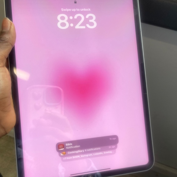 Apple ipad pro M4 with apple pencil pro - Picture 3 of 3